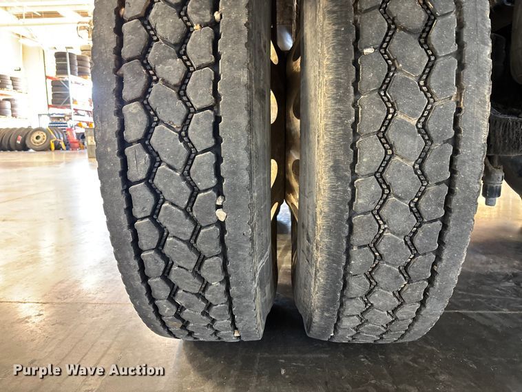 image for item FI1518 2025 Peterbilt 567 dump truck