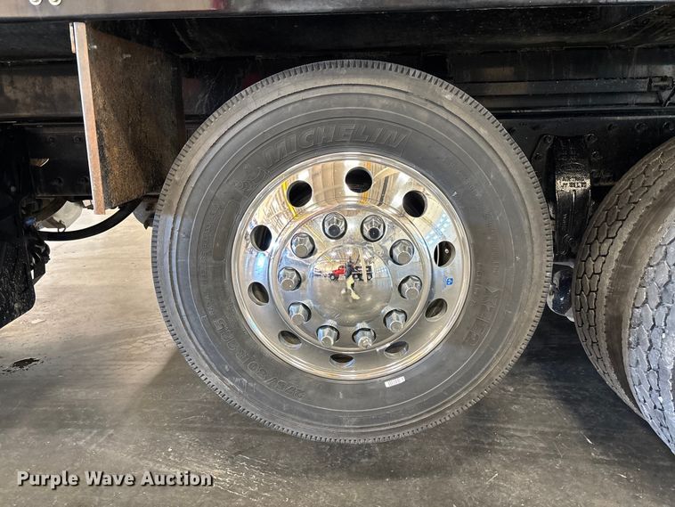 image for item FI1518 2025 Peterbilt 567 dump truck