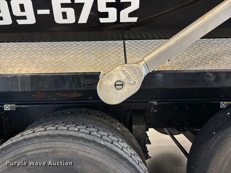 image for item FI1519 2025 Peterbilt 567 dump truck