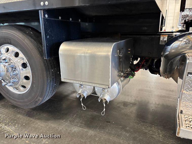 image for item FI1519 2025 Peterbilt 567 dump truck