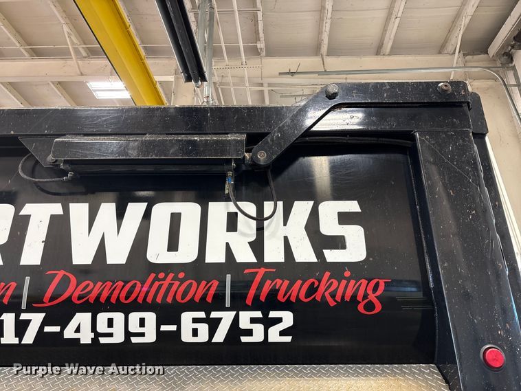 image for item FI1519 2025 Peterbilt 567 dump truck