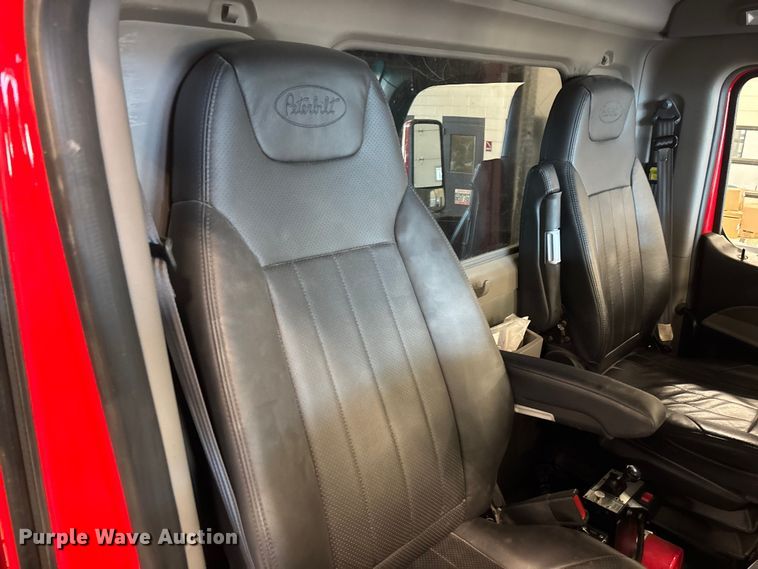 image for item FI1519 2025 Peterbilt 567 dump truck