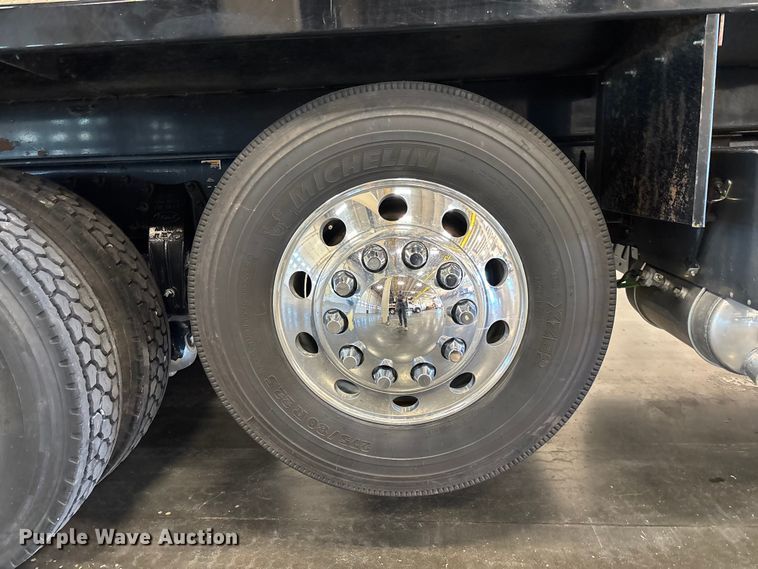 image for item FI1519 2025 Peterbilt 567 dump truck