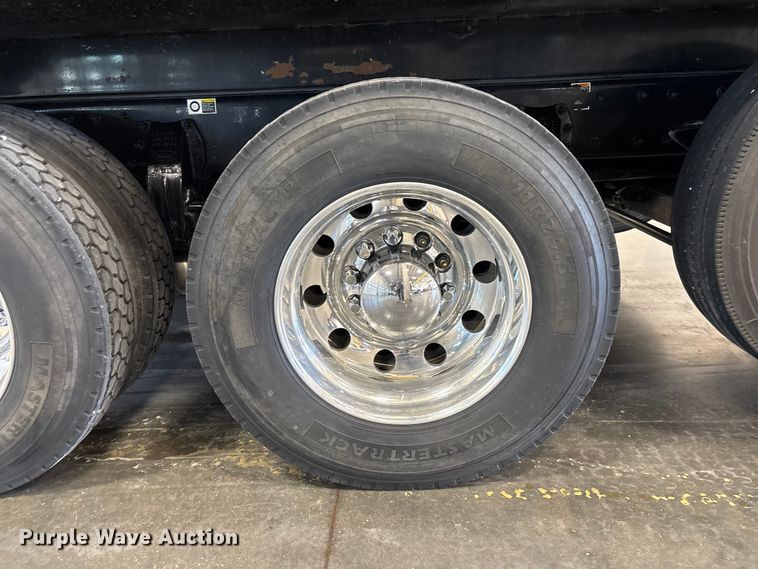 image for item FI1519 2025 Peterbilt 567 dump truck