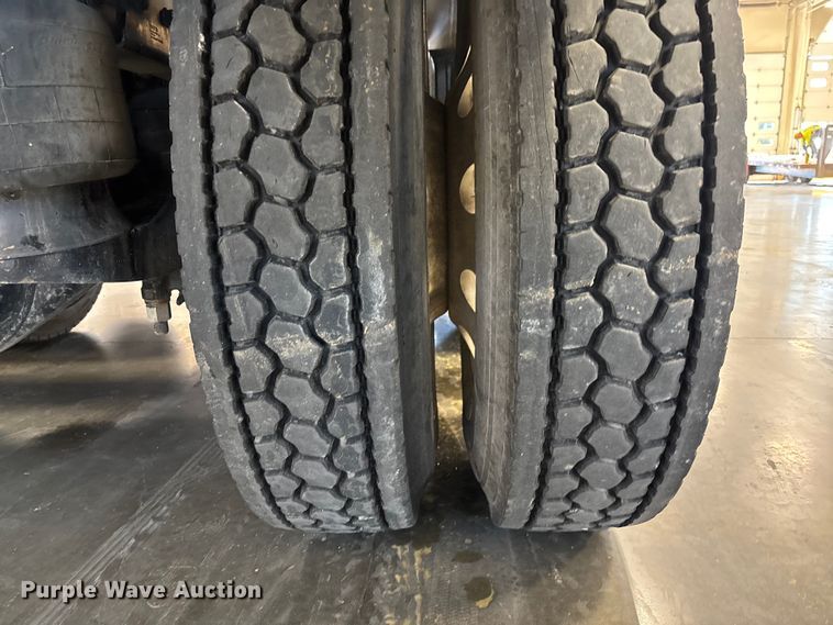 image for item FI1519 2025 Peterbilt 567 dump truck