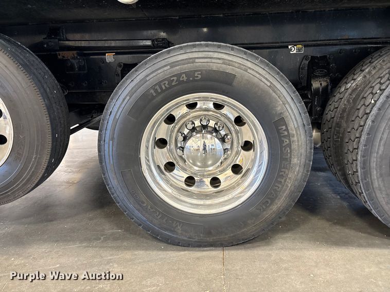 image for item FI1519 2025 Peterbilt 567 dump truck