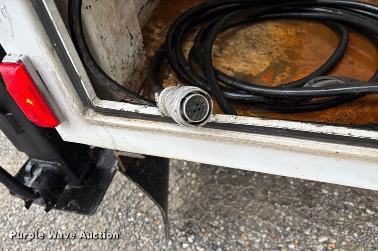 image for item FI1529 2012 Ford F550 Super Duty utility / service truck