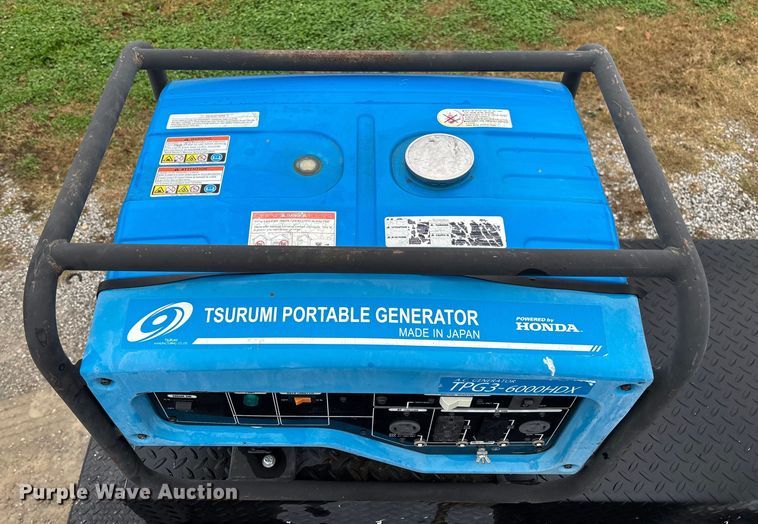 image for item FI1529 2012 Ford F550 Super Duty utility / service truck