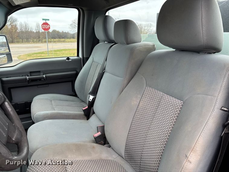 image for item FI1529 2012 Ford F550 Super Duty utility / service truck