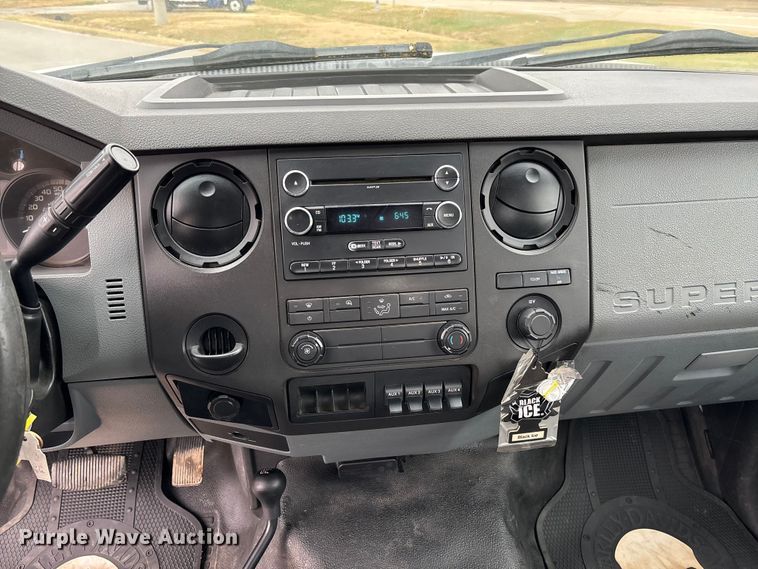 image for item FI1529 2012 Ford F550 Super Duty utility / service truck