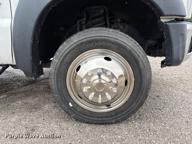 image for item FI1529 2012 Ford F550 Super Duty utility / service truck