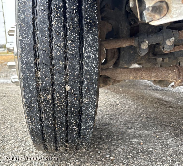 image for item FI1529 2012 Ford F550 Super Duty utility / service truck