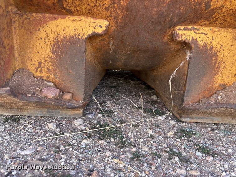 image for item FI2003 Caterpillar GP wheel loader bucket