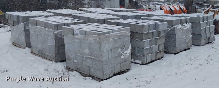 image for item FK0620 (12) pallets of cinder blocks