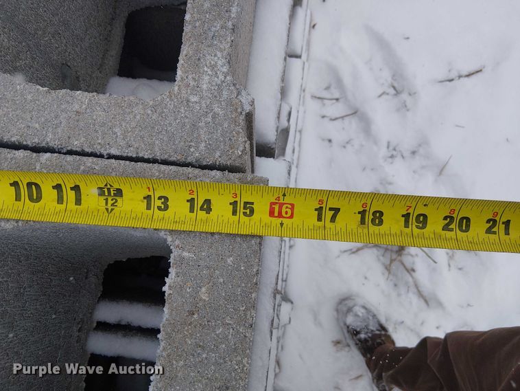 image for item FK0620 (12) pallets of cinder blocks