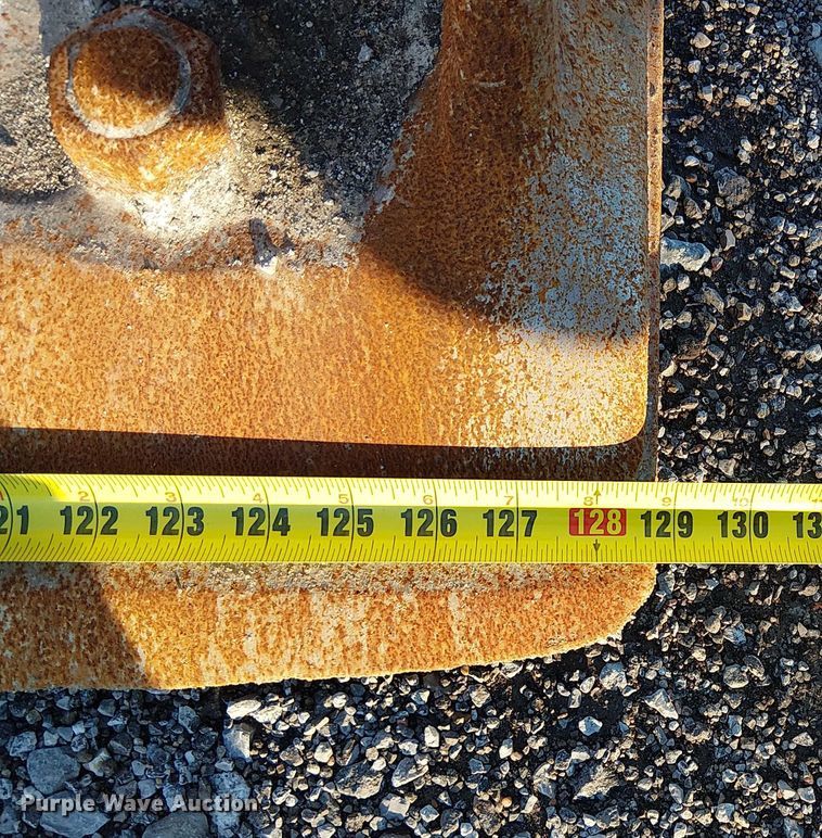 image for item FK0696 2009 John Deere 824K wheel loader