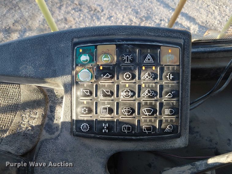 image for item FK0696 2009 John Deere 824K wheel loader