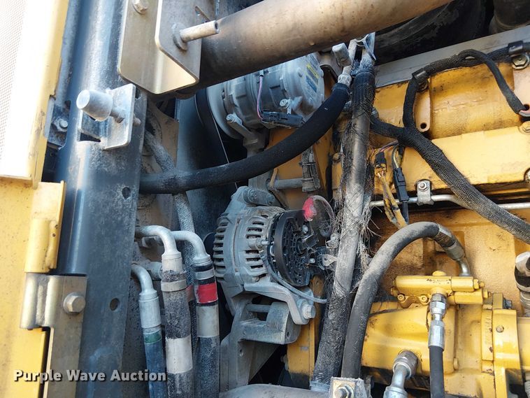 image for item FK0696 2009 John Deere 824K wheel loader