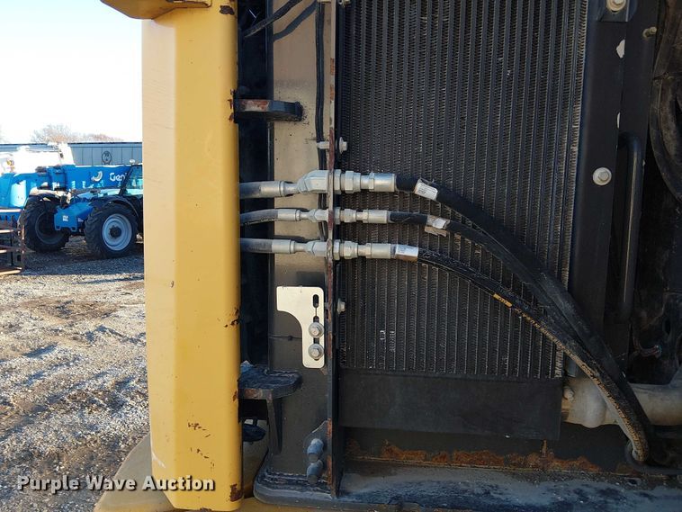 image for item FK0696 2009 John Deere 824K wheel loader