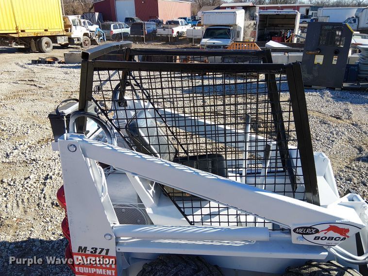 image for item FK0700 Clark M-371  skid steer loader