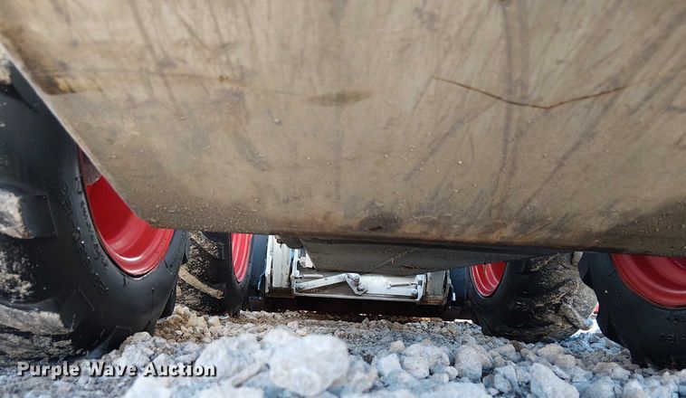 image for item FK0700 Clark M-371  skid steer loader