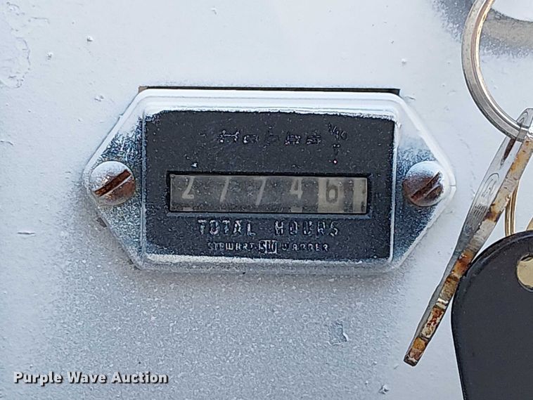 image for item FK0700 Clark M-371  skid steer loader