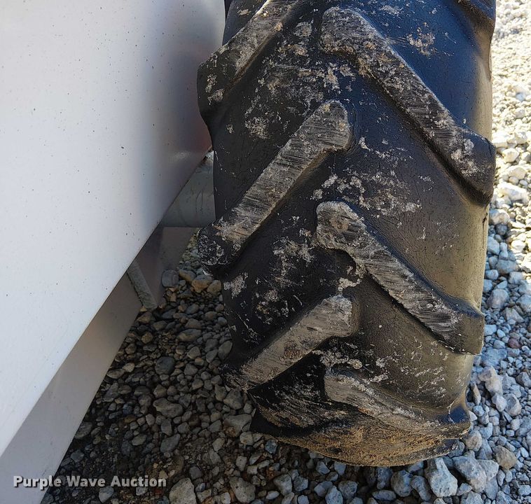 image for item FK0700 Clark M-371  skid steer loader