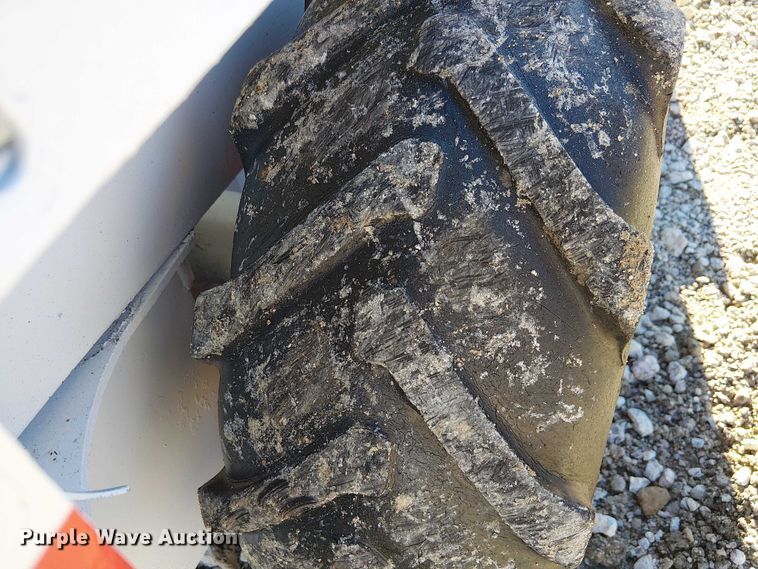 image for item FK0700 Clark M-371  skid steer loader