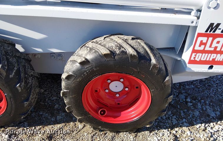 image for item FK0700 Clark M-371  skid steer loader