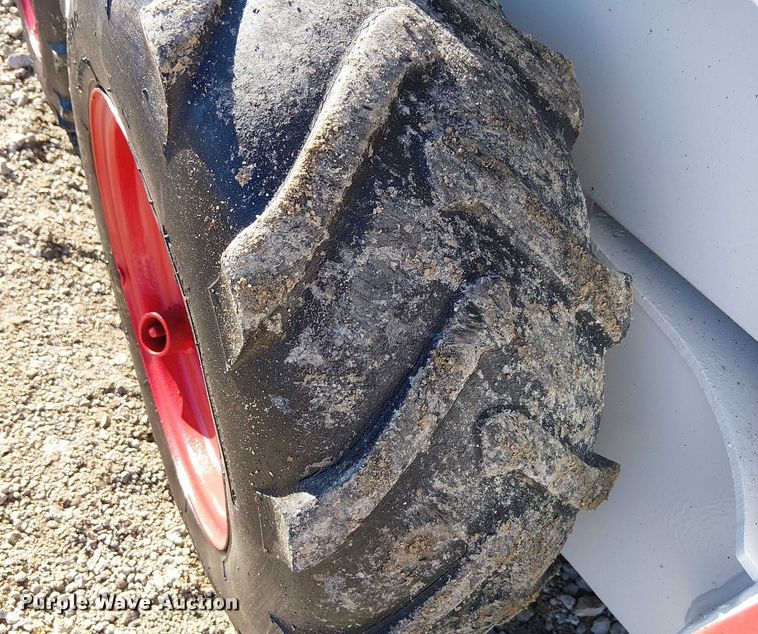 image for item FK0700 Clark M-371  skid steer loader