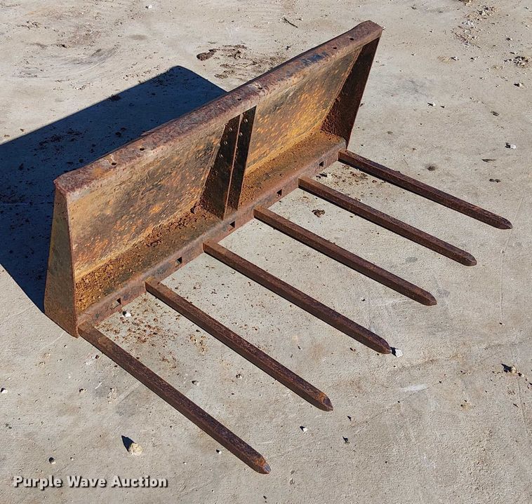 image for item FK0700 Clark M-371  skid steer loader