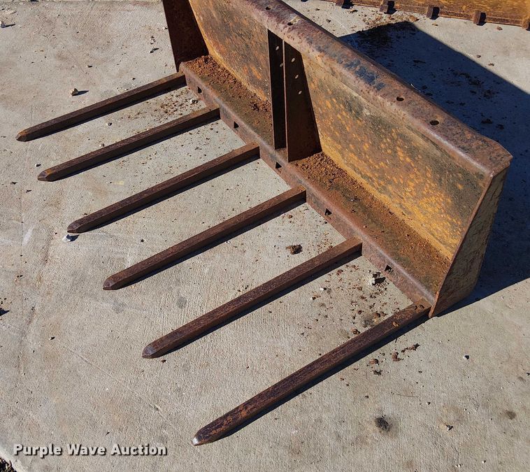 image for item FK0700 Clark M-371  skid steer loader