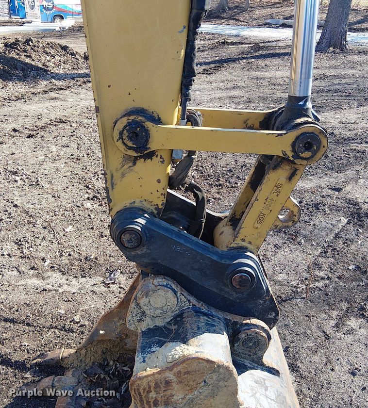 image for item FK0702 2018 Caterpillar 308E2 CR mini excavator