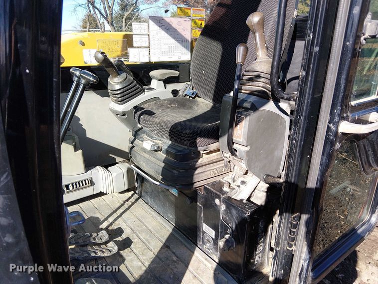 image for item FK0702 2018 Caterpillar 308E2 CR mini excavator