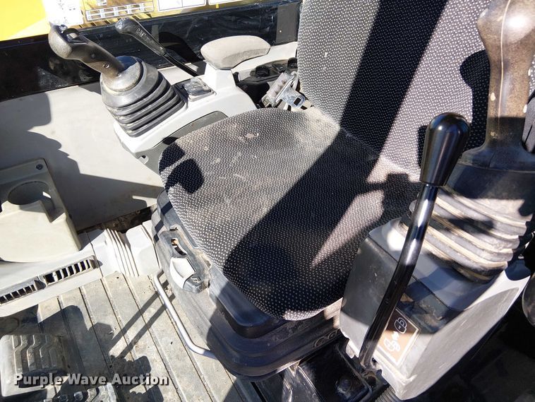 image for item FK0702 2018 Caterpillar 308E2 CR mini excavator