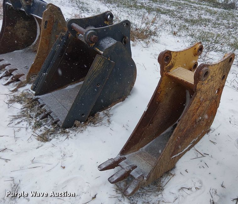 image for item FK0711 (5) mini excavator buckets