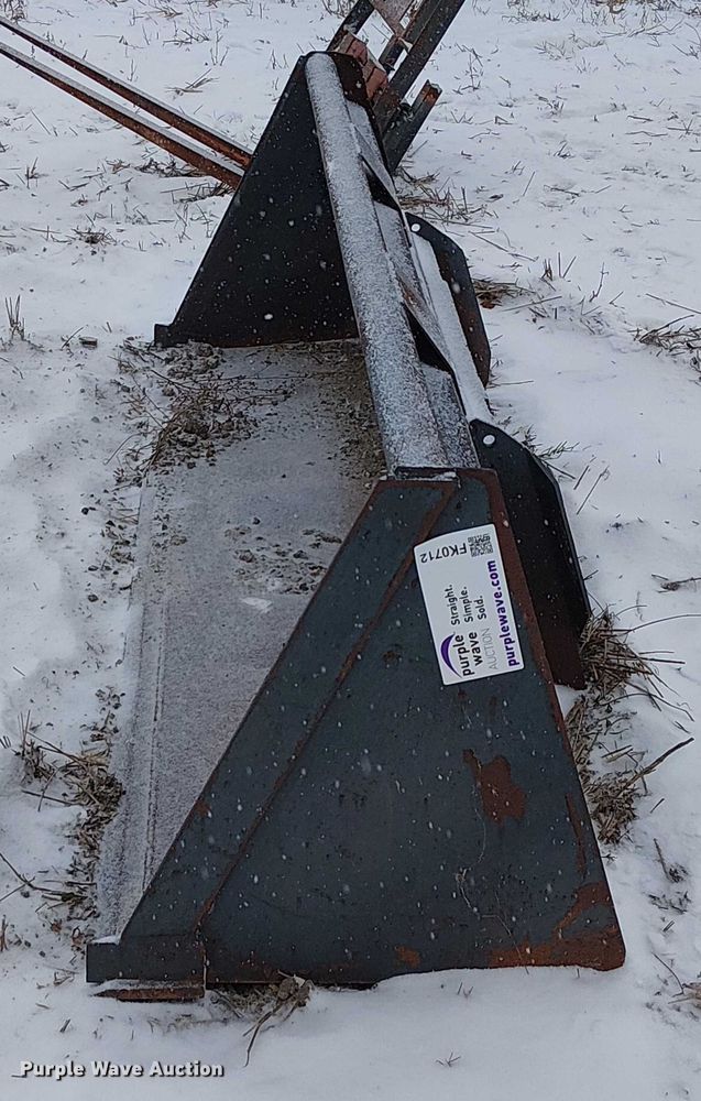 image for item FK0712 Skid steer attachments