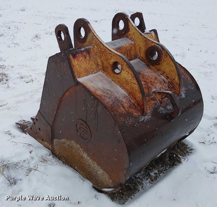 image for item FK0713 Central Fabricator bucket