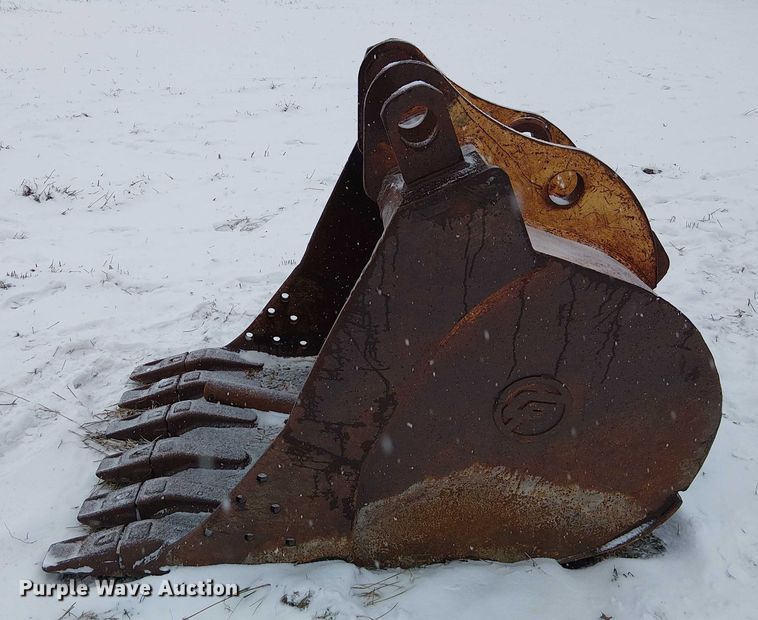 image for item FK0713 Central Fabricator bucket