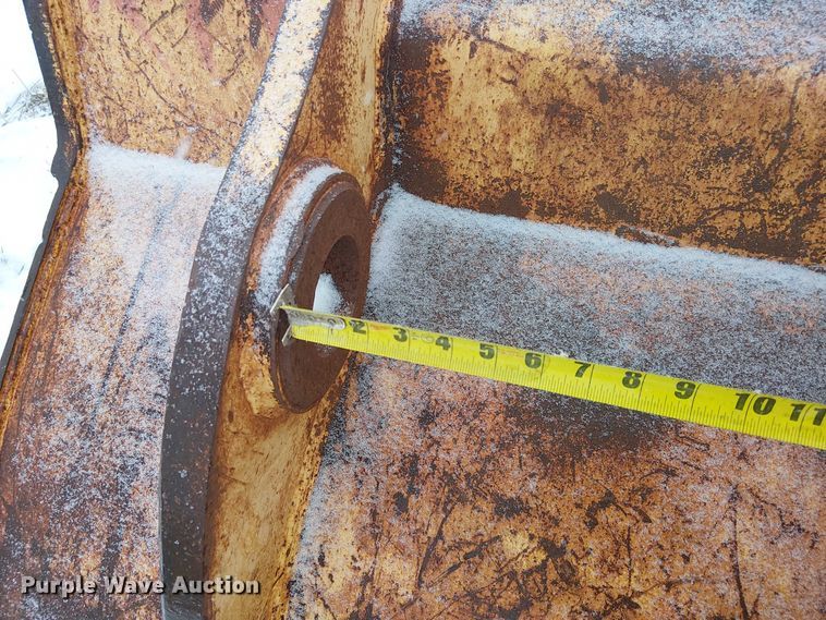 image for item FK0713 Central Fabricator bucket