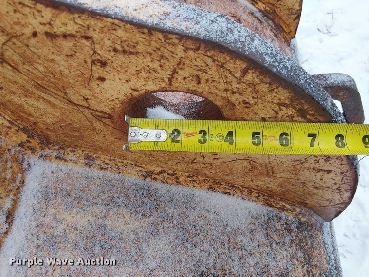 image for item FK0713 Central Fabricator bucket