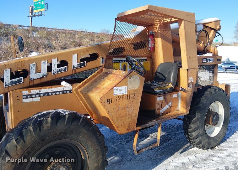 image for item FK0721 1995 Lull Highlander 844B telehandler