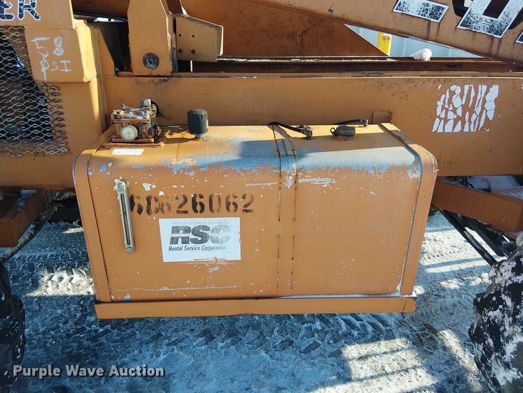 image for item FK0721 1995 Lull Highlander 844B telehandler