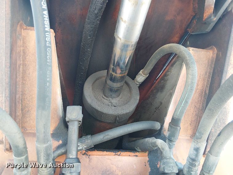 image for item FK0721 1995 Lull Highlander 844B telehandler