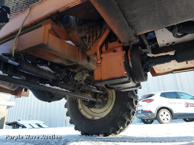 image for item FK0721 1995 Lull Highlander 844B telehandler