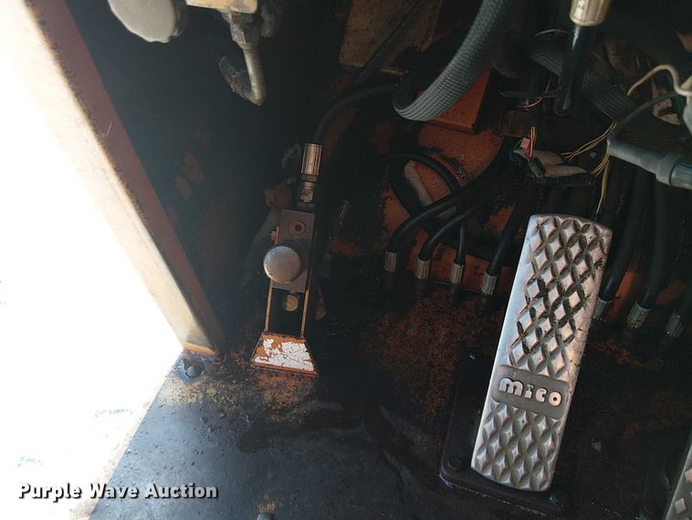 image for item FK0721 1995 Lull Highlander 844B telehandler