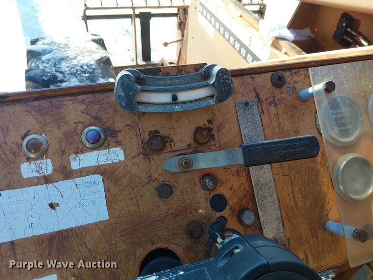 image for item FK0721 1995 Lull Highlander 844B telehandler