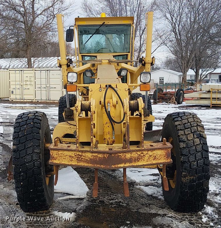 image for item FK0734 1993 John Deere 770B motor grader