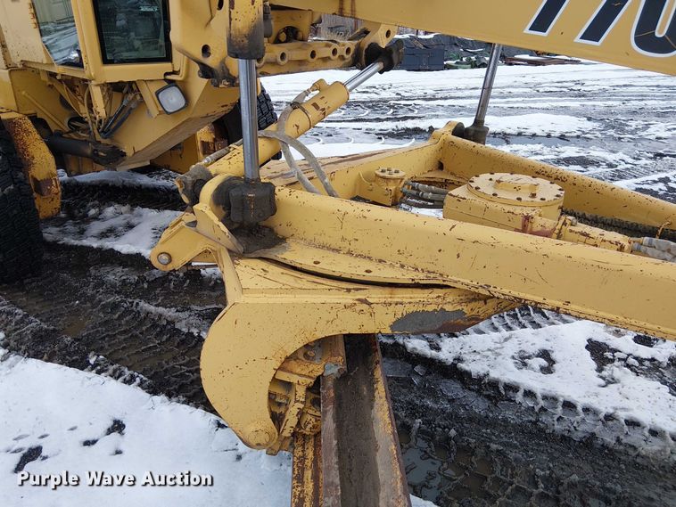 image for item FK0734 1993 John Deere 770B motor grader