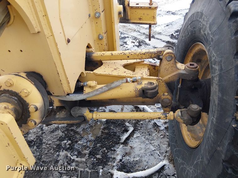 image for item FK0734 1993 John Deere 770B motor grader